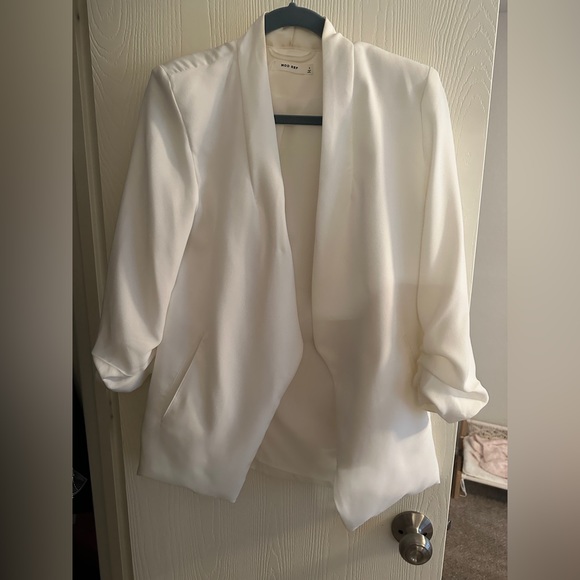 Vici Jackets & Blazers - White blazer